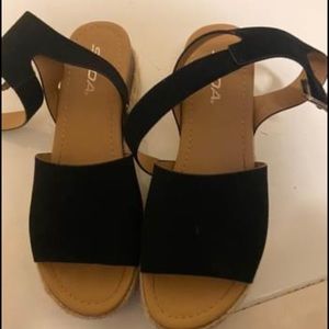 Black Womens Wedges